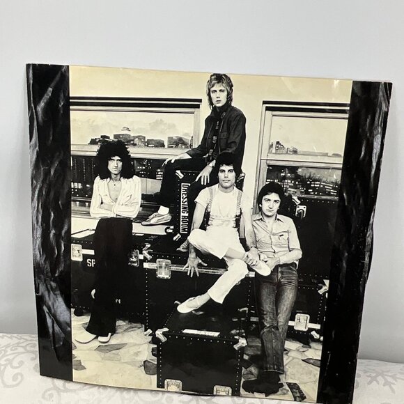 Queen Jazz Vinyl Record LP Gatefold 1978 Original Elektra Pressing With Bicycle - Picture 9 of 9